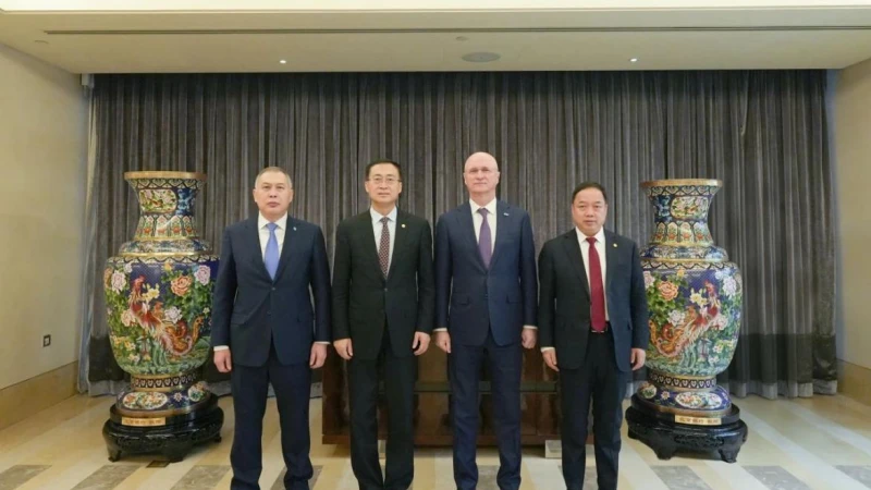 Energy China International Team Visits Kazakhstan’s First Deputy Prime Minister Roman Sklyar